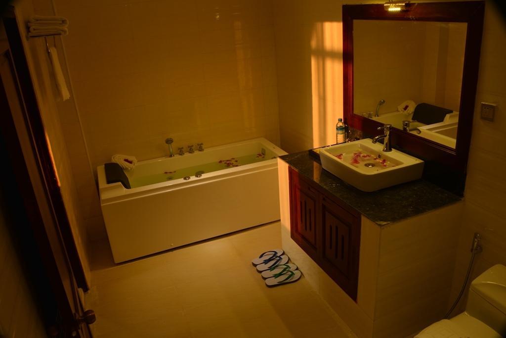 Great Wall Hotel - Nay Pyi Taw Oattara Thiri Phòng bức ảnh
