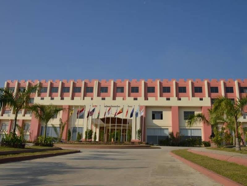 Great Wall Hotel - Nay Pyi Taw Oattara Thiri Ngoại thất bức ảnh